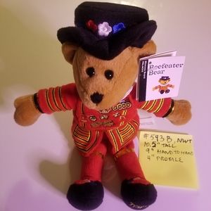 593B NWT Plush Soft Stuffed Tower of London Beafeater Bear Authentic Collectible